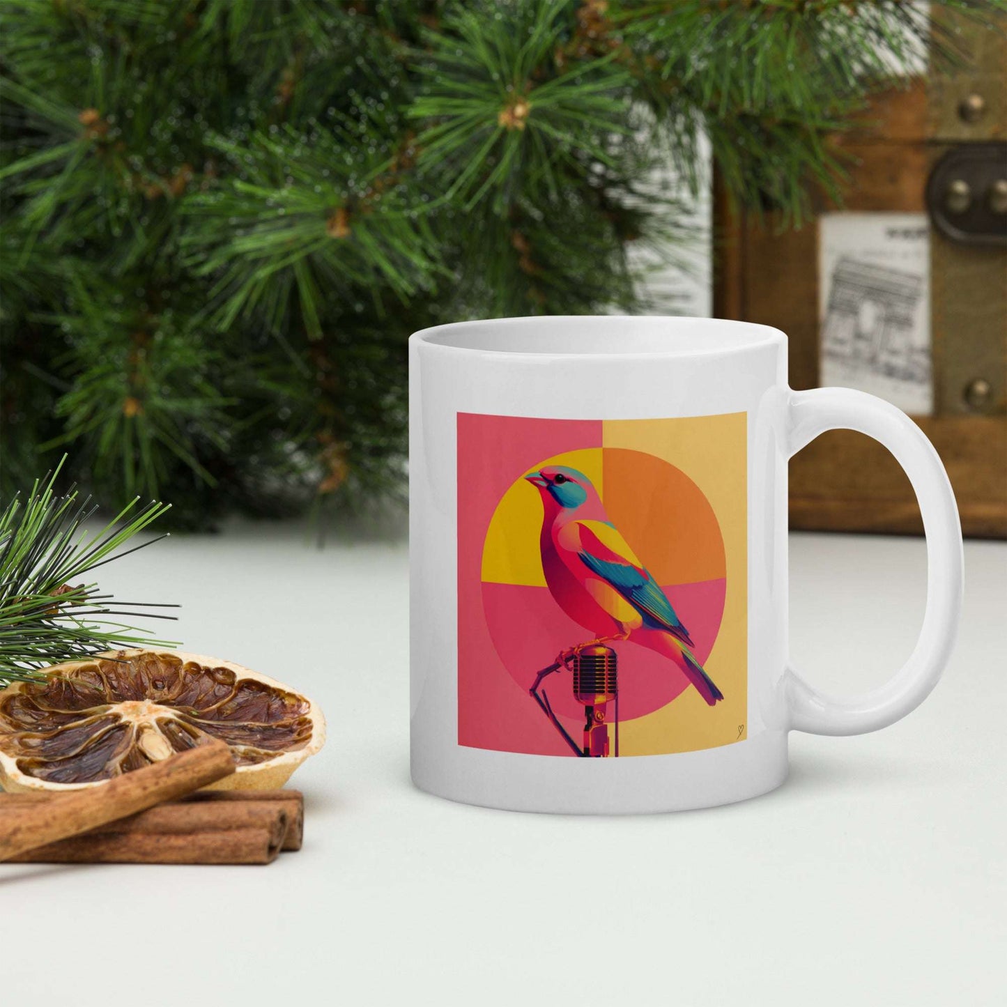Mug Dalila signé Idée Passion – illustration pop art d’un oiseau stylisé sur microphone vintage, design coloré pour amateurs d’art et musique.