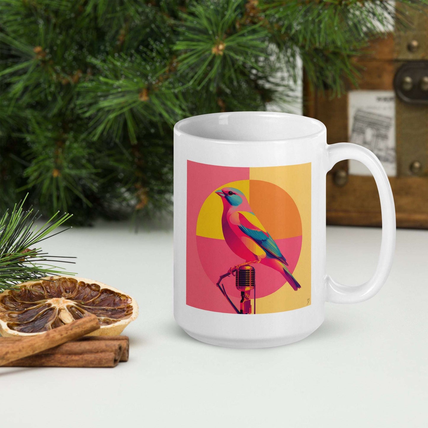 Détail du mug Dalila Idée Passion – oiseau stylisé sur micro doré, illustration originale sur céramique.