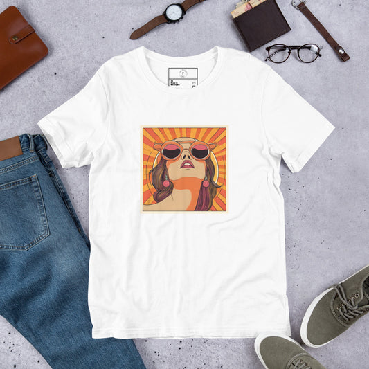 T-shirt unisexe blanc “Mrs Sunshine” – design rétro femme lunettes de soleil