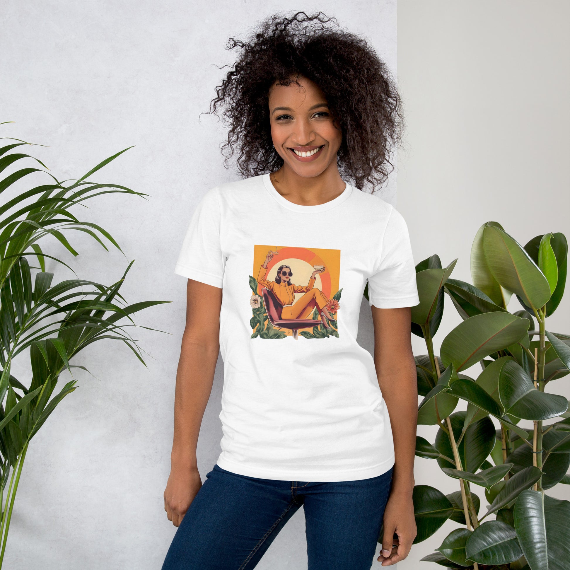 Vue de face du t-shirt unisexe rétro Mrs Watson – style vintage et élégant - blanc
